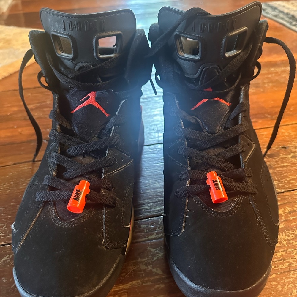 Nike Air Jordan Sneakers in Black with Red Highlights